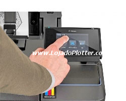 gerencie suas impresses, fila de impresso, pr-visualizao, estado dos cartuchos e dos rolos com o painel frontal "touch-screen" da Plotter HP T1500